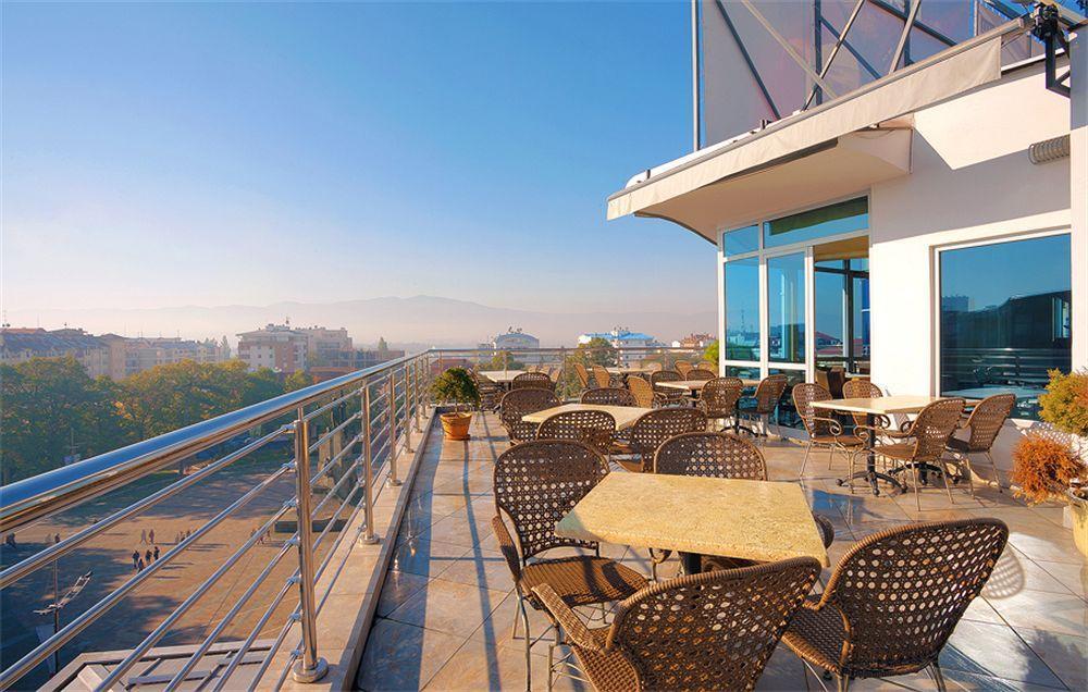 Hotel Turist Kraljevo Restoran fotoğraf